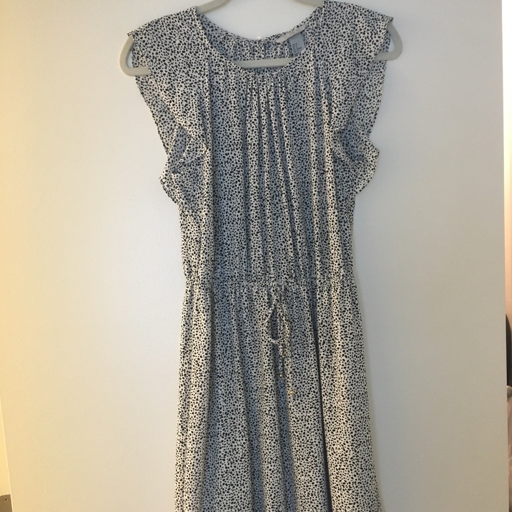 H&M black and cream patterned dress